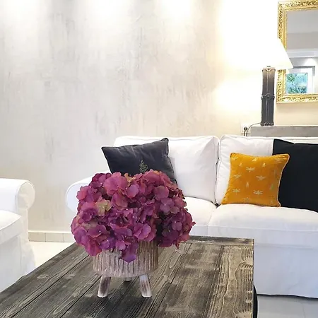 Dioni Luxury House Nea Iraklitsa