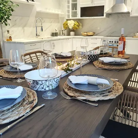 Dioni Luxury House Nea Iraklitsa