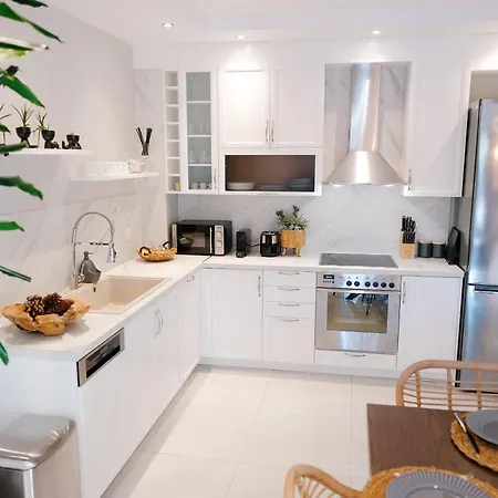 Dioni Luxury House * Nea Iraklitsa